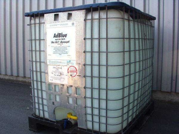 AdBlue® DIN 70070, 1000 Liter-IBC pfandpflichtig